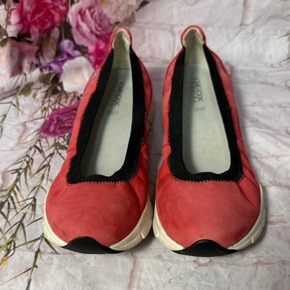 Geox Women's Coral Red Slip-On Shoes - Picture 1 of 7